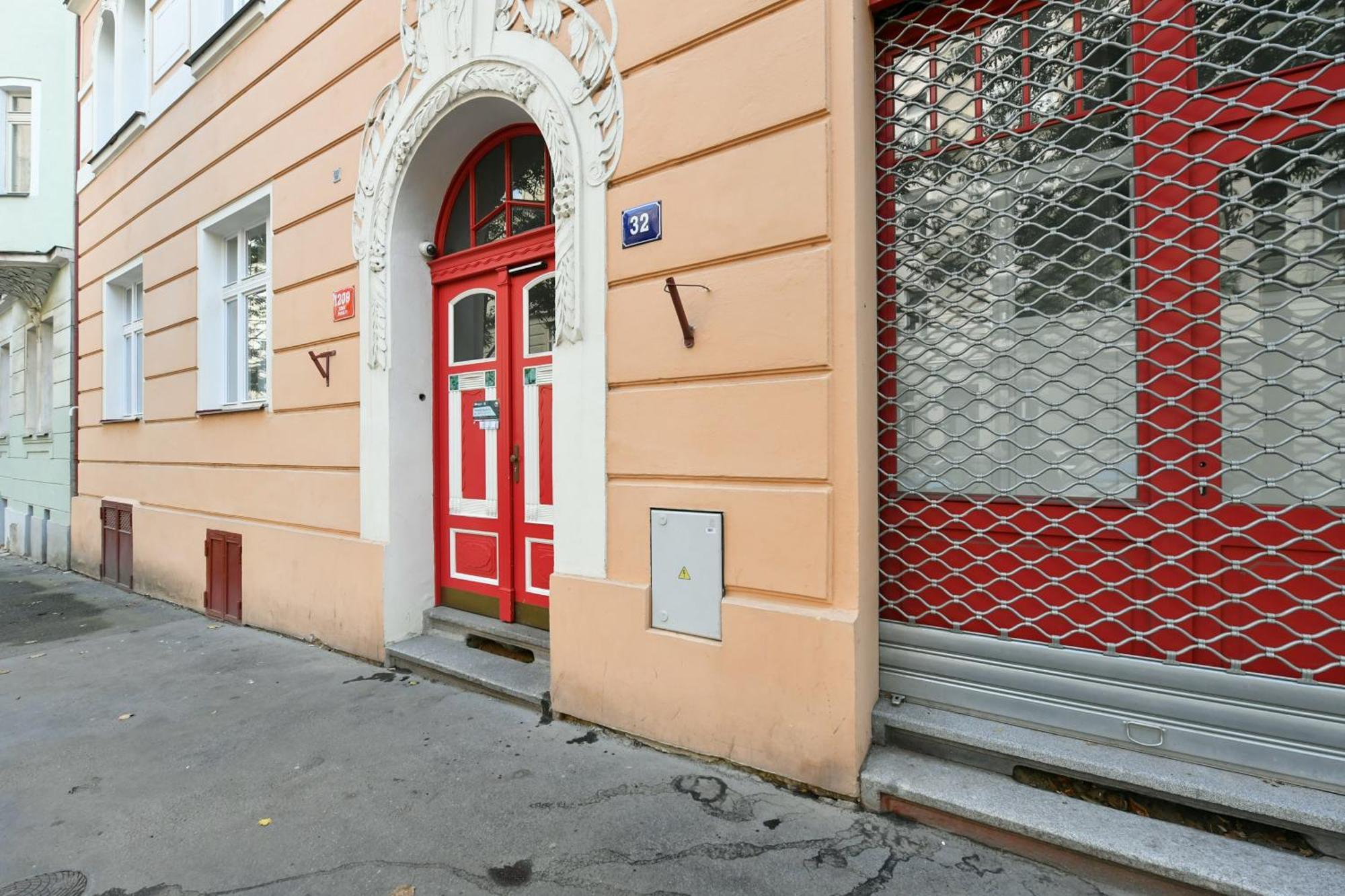 Kubelikova 32 Residence, Prague